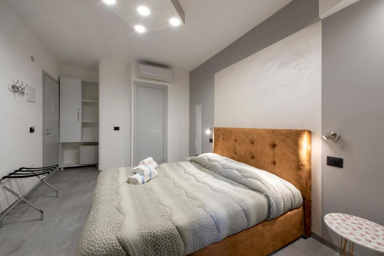 Sabriluna Rooms Специя Экстерьер фото