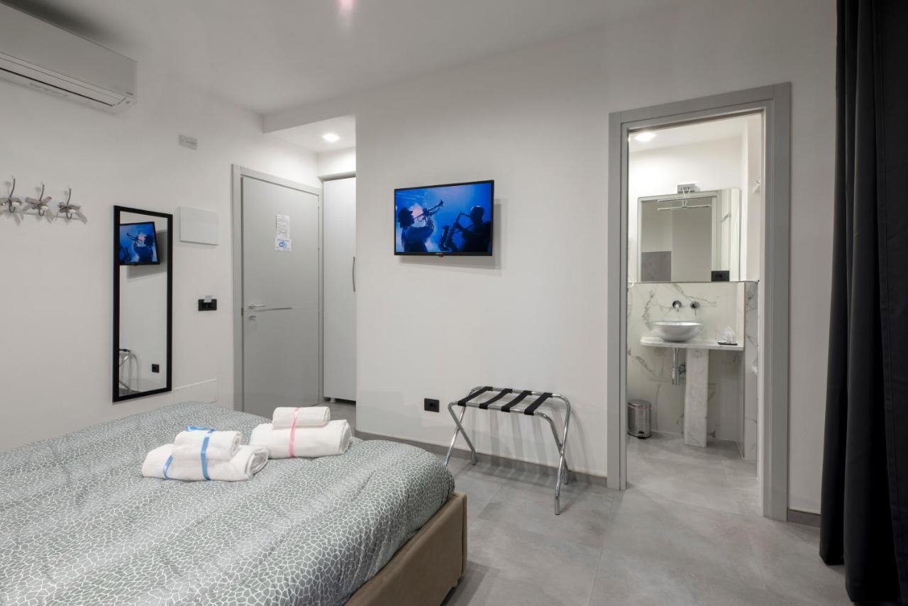 Sabriluna Rooms Специя Экстерьер фото